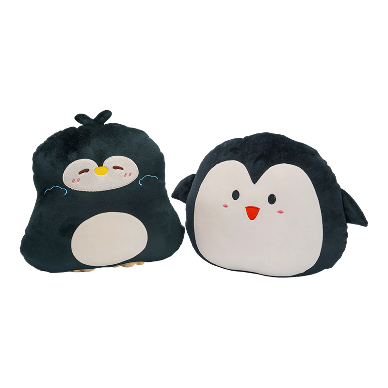 Chubby penguin piliúir plush